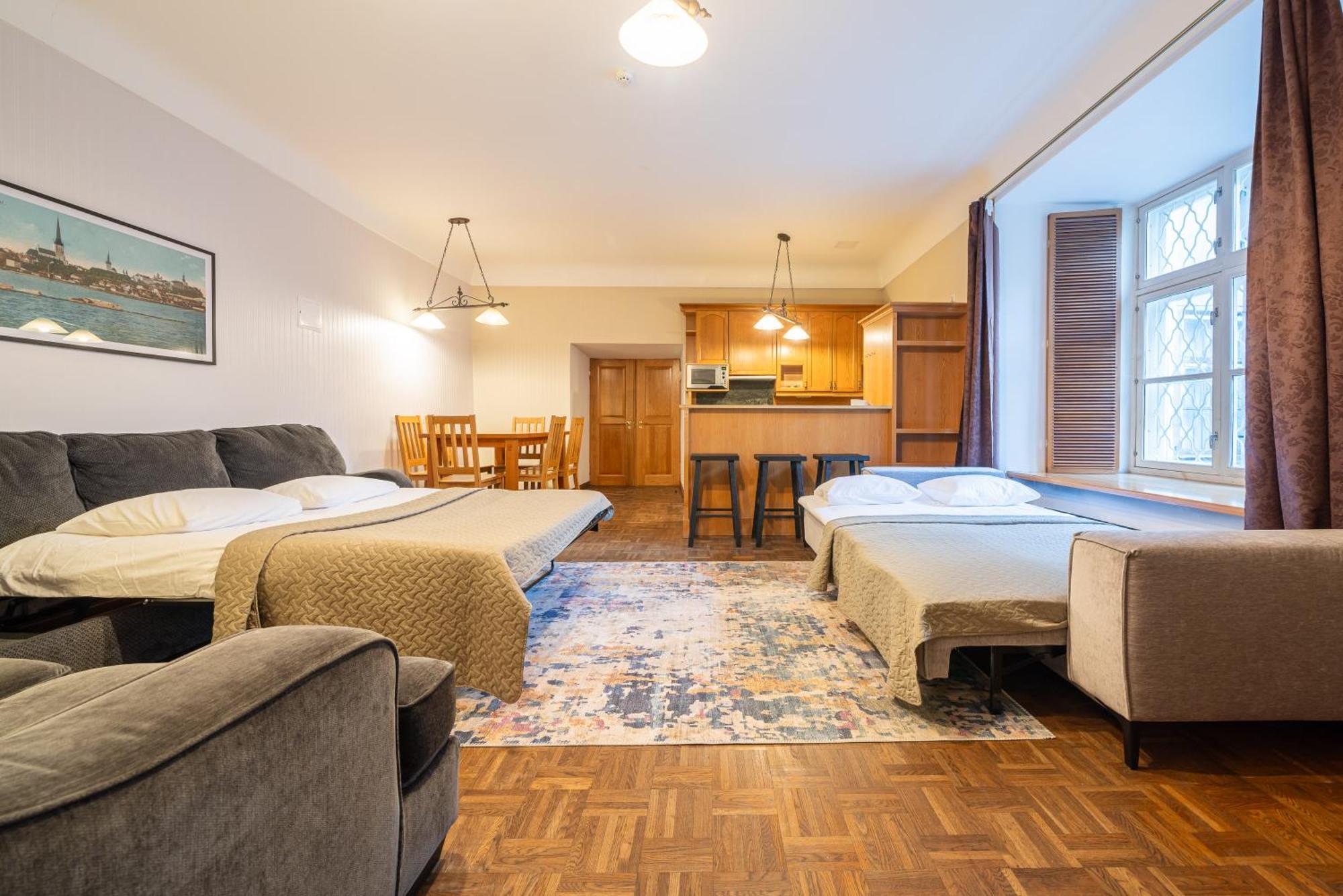 Old Town - Kohtu Apartment タリン エクステリア 写真